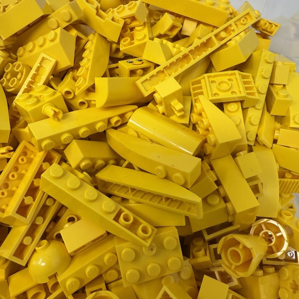 LEGO Yellow Bricks Plates & More Bulk Lot – 2lb 0.2oz‎ Bag Sorted by Color